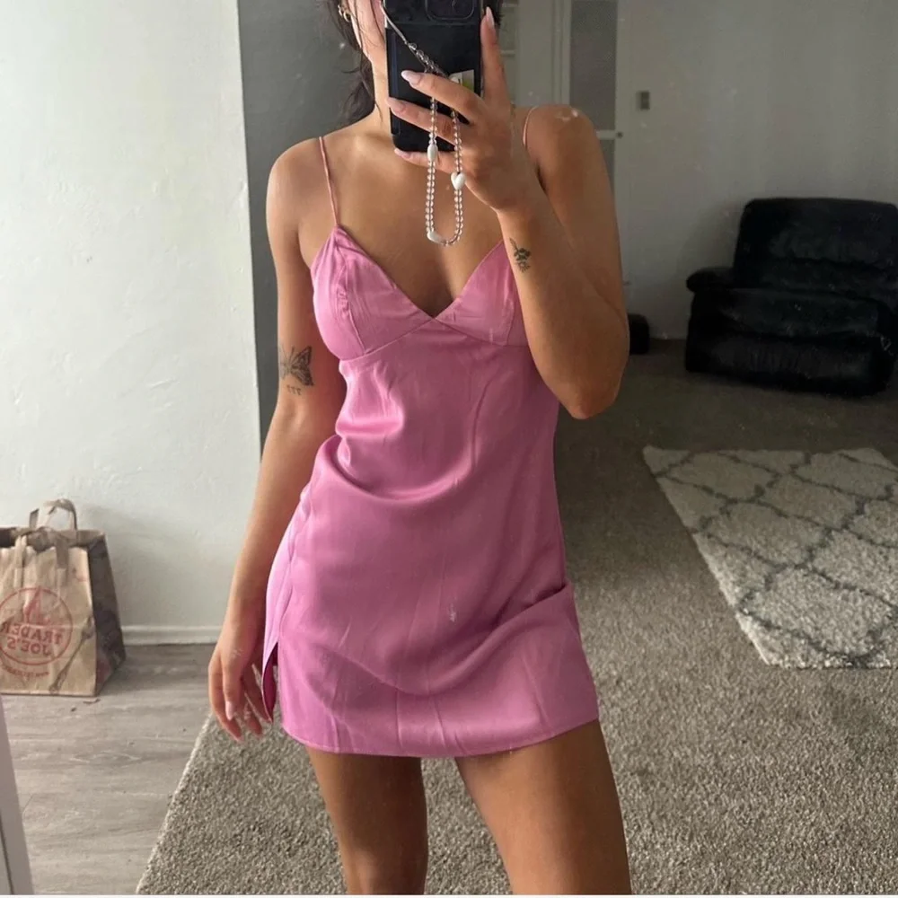 THATS SO FETCH NWT - Pink Spaghetti Strap Mini Dress - Picture 1 of 4